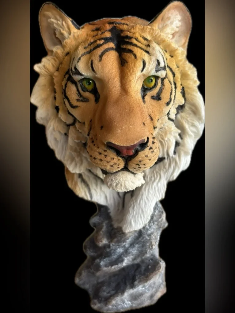 Tiger Sculpture